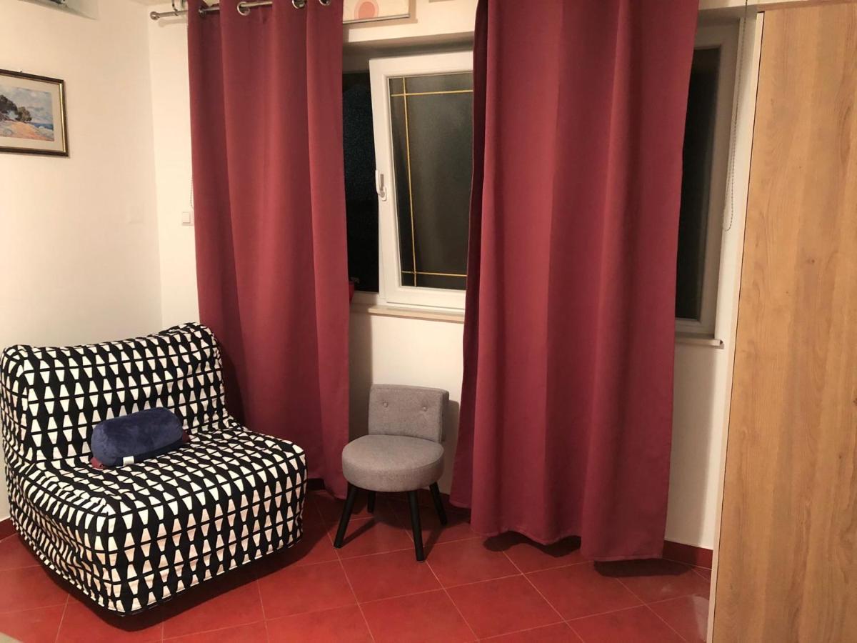 Apartment Danka Omiš Eksteriør bilde
