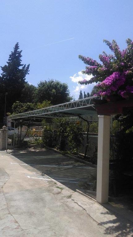 Apartment Danka Omiš Eksteriør bilde
