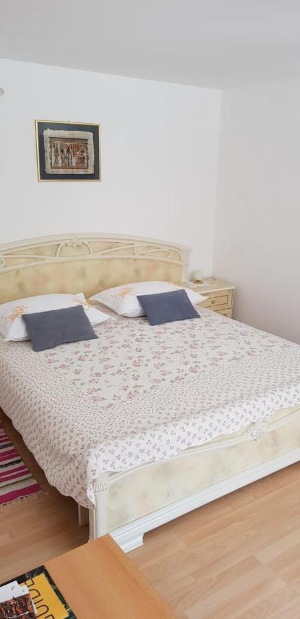 Apartment Danka Omiš Eksteriør bilde