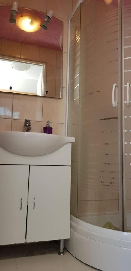 Apartment Danka Omiš Eksteriør bilde